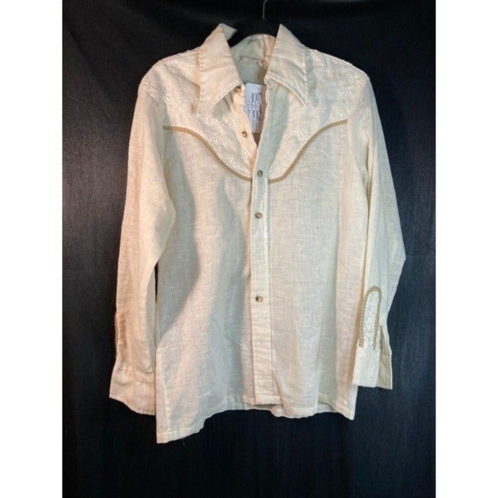 Vintage 1970’s mens western shirt. Linen?